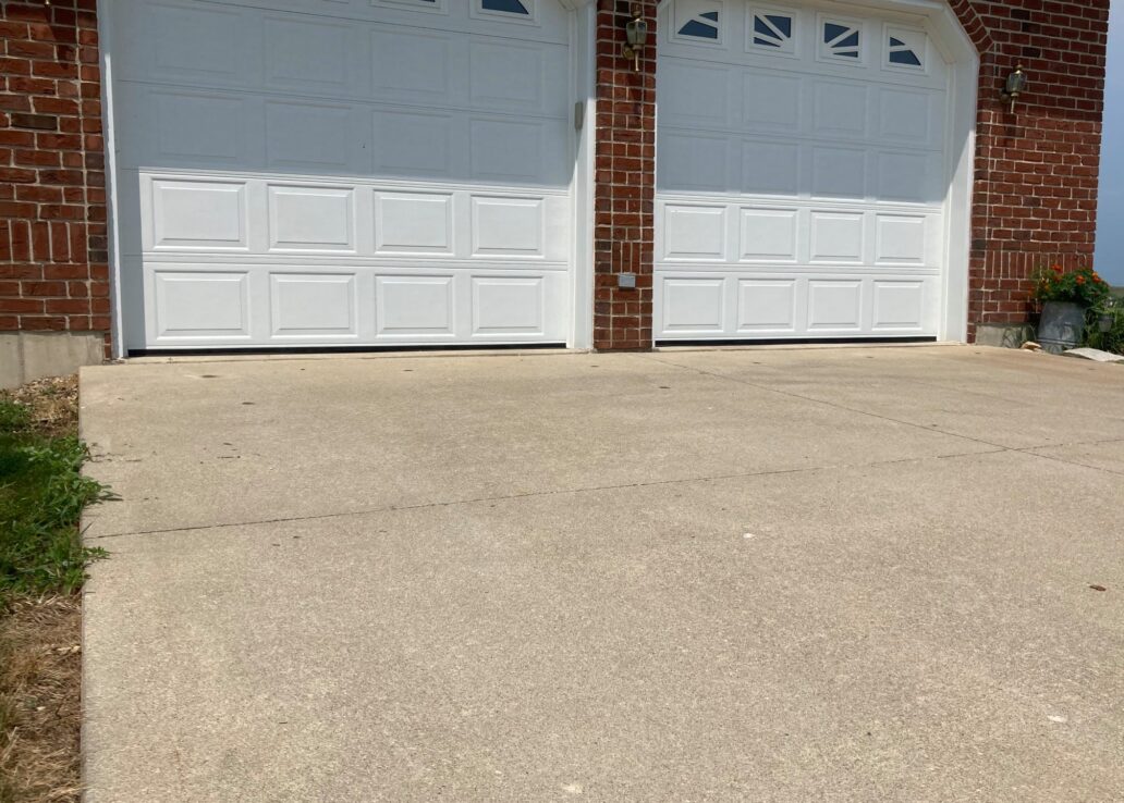 228732676_4249699145073862_4825106035044817682_n driveway raised and level